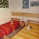 Beautiful Flat 250m From The For 8 Guests 아파트