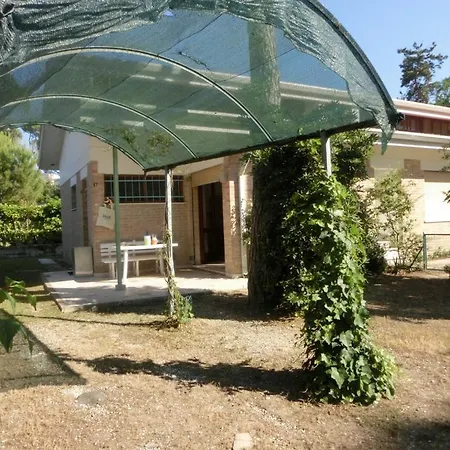 Διαμέρισμα Beautiful Flat 250m From The For 8 Guests *