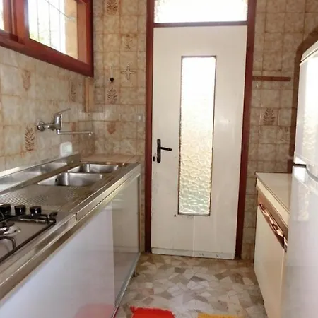 Beautiful Flat 250m From The For 8 Guests Apartman *